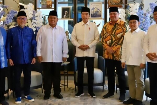 Pengamat: Partai-partai Pemerintah Kemungkinan Merapat ke Prabowo