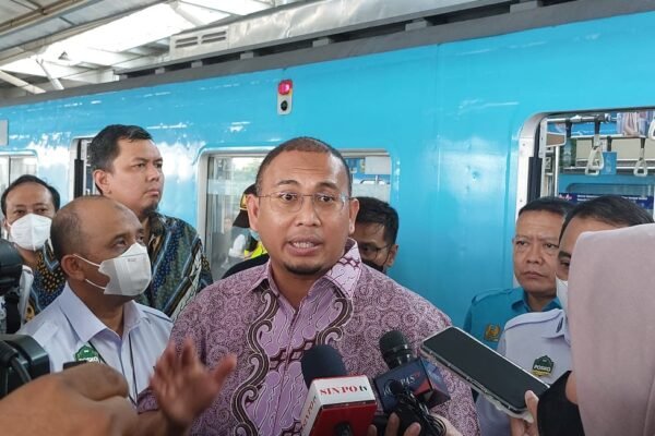 Lift dan Eskalator St Manggarai Sering Rusak, Andre Rosiade Langsung Sidak