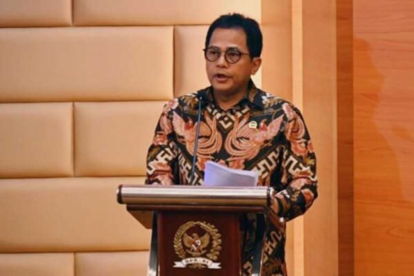 Sekjend DPR: Permintaan Kursi Pesawat Untuk Pengawas Haji Bukan Gratis