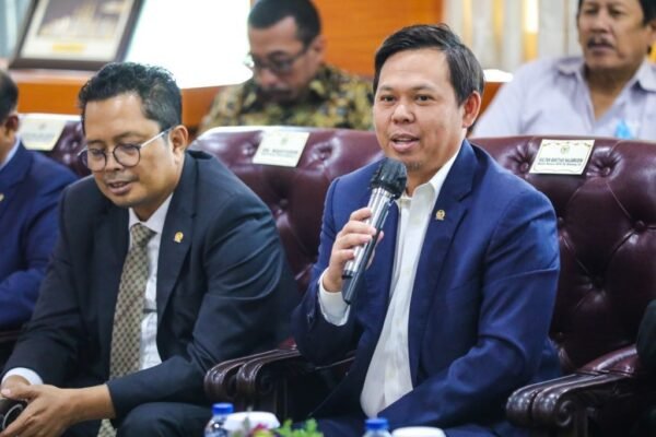 Sultan Minta Satgas Sawit Tidak Memberlakukan Pajak Pada Perkebunan Kelapa Sawit Rakyat