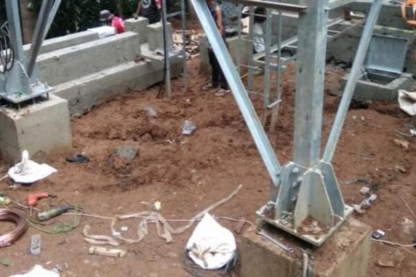 Warga Gang Delima Poltangan Tolak Pembangun Menara BTS