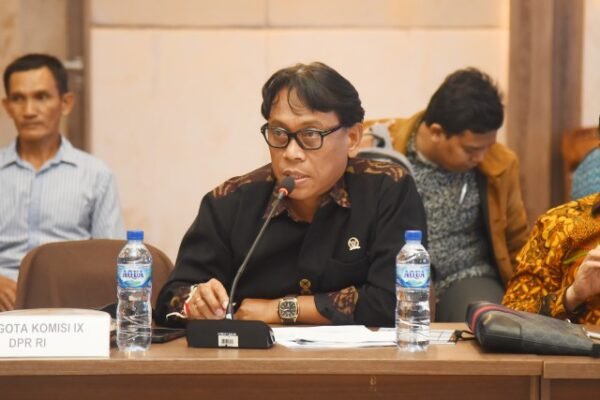 Sosialisasi & Edukasi Keikutsertaan BP Jamsostek Kepada Masyarakat Sangat Diperlukan