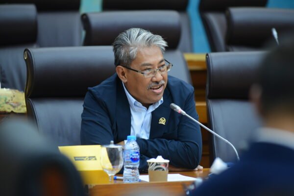Serangan Iran ke Israel, Mulyanto Minta Pemerintah Waspadai Kenaikan Harga Minya