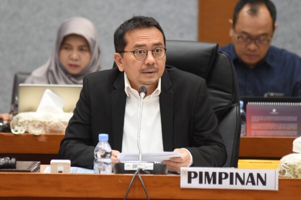 “Alokasi Anggaran Pendidikan di APBN Cukup Besar, Kenapa Biaya Kuliah Malah Meroket?”