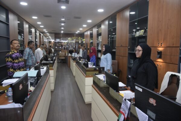 Lantunan Lagu ‘Indonesia Raya’ Menggema di Seluruh Ruangan Gedung DPR, Bangkitkan Cinta Tanah Air