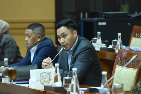 Stefano Rizki Soroti Keterbatasan Sumber Daya Hukum di NTT