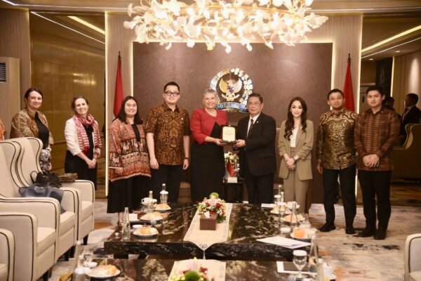 Komisi I Buka Peluang Australia Investasi Ketahanan Pangan dan Pertambangan di Indonesia