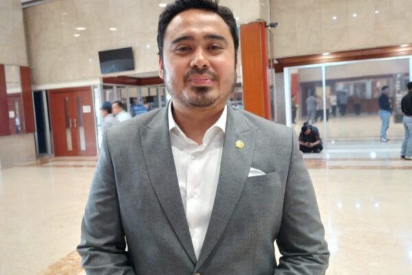 Fenomena Kemenangan Kotak Kosong di Pilkada 2024 Dinilai Rugikan Demokrasi dan Keuangan Negara