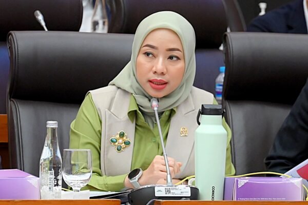 Polemik Hilirisasi, Ratna Juwita: Jangan Jadikan Rakyat Korban Kerusakan Lingkungan