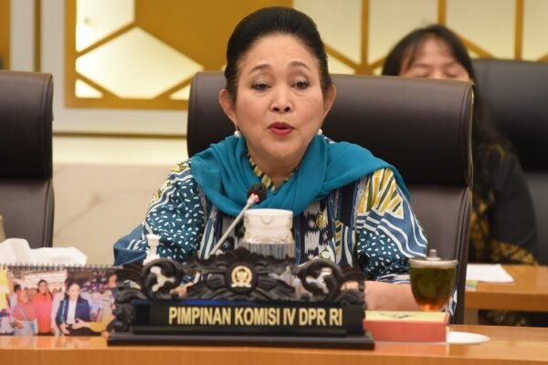 Titiek Soeharto Heran Nelayan Disebut Bangun Pagar Laut: Pernyataan Mengada-Ada!