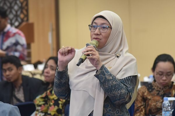 PR Mendikti Saintek Baru: Tukin, PPG, hingga Beasiswa Perlu Penanganan Serius