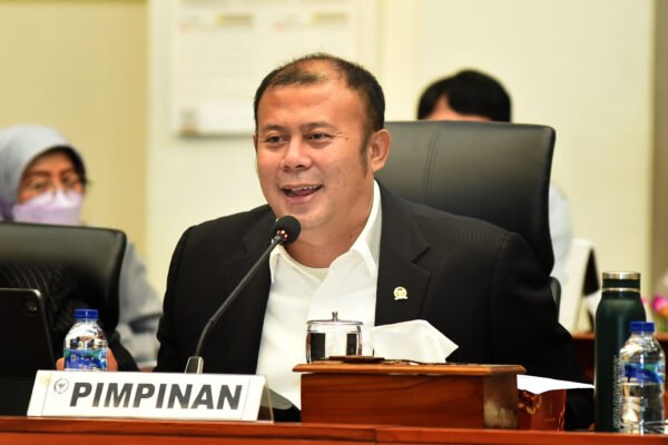 Sambut Program Cek Kesehatan Gratis, Waka DPR: Sangat Bermanfaat Bagi Rakyat