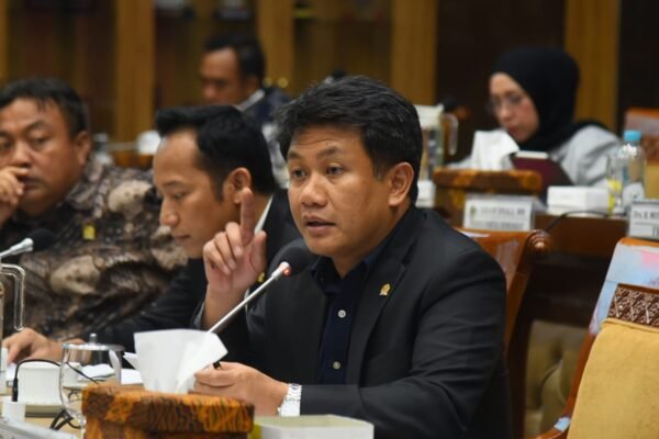 Bonnie Triyana: Kalau Proyek Penulisan Sejarah Bersifat Selektif dan Parsial, Lebih Baik Hentikan Saja