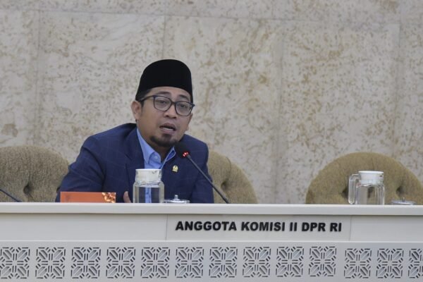 Khozin: MK Harusnya Konsisten dengan Putusan Sebelumnya, Jangan Langkahi Kewenangan DPR