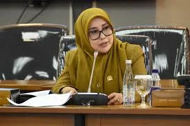 Pesta Tahun Baru Rawan Narkoba! DPR Ingatkan Imigrasi: Jumlah WNA Meningkat di Akhir Tahun, Pengawasan Harus Diperketat Demi Keamanan Dalam Negeri